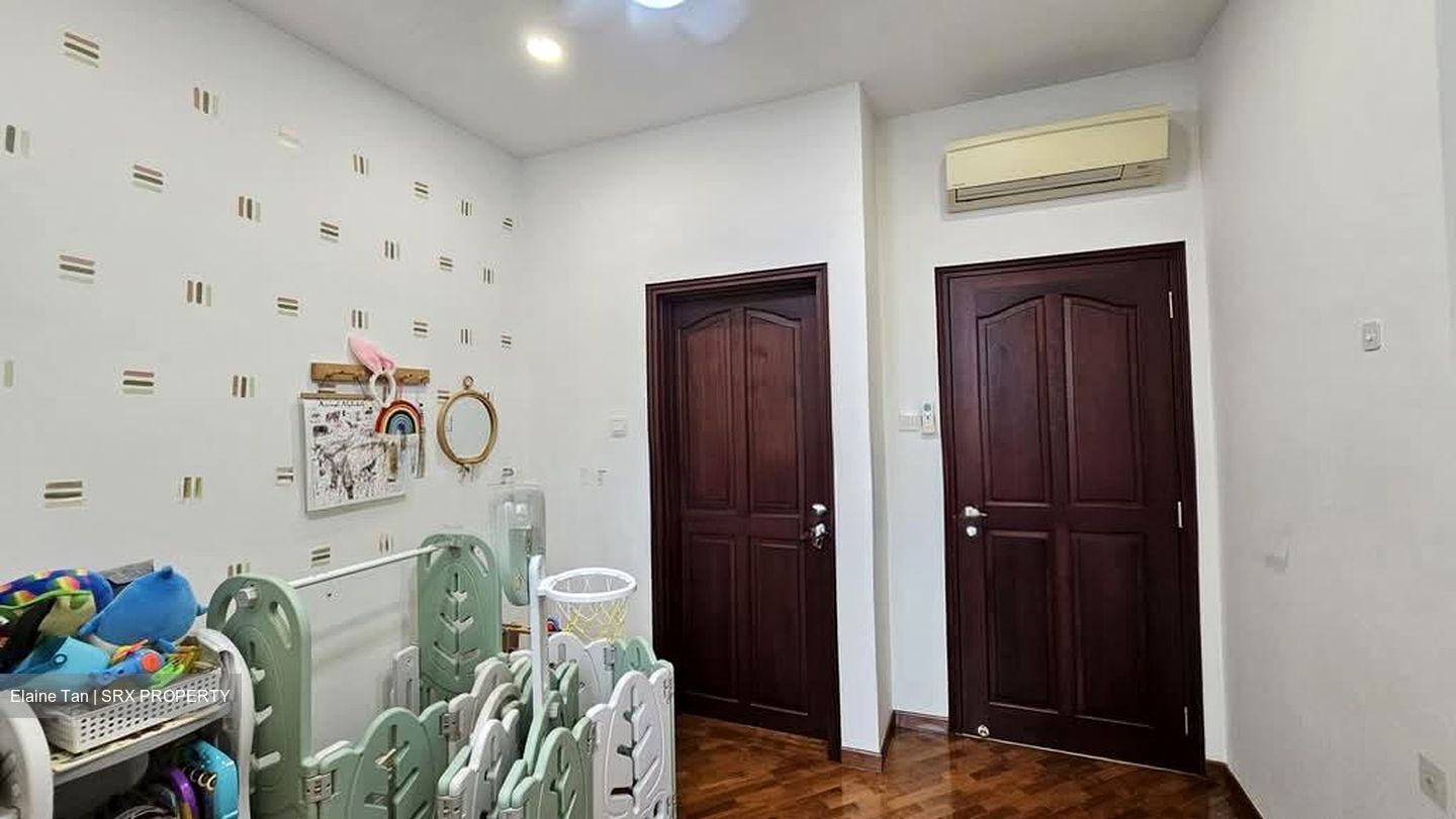 Tiong Bahru Road (D3), Apartment #565622671